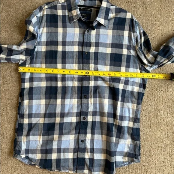 Banana Republic Luxe Flannel Grant Fit Navy/Blue/White w/ Red Stripe Men's XL - Picture 7 of 10